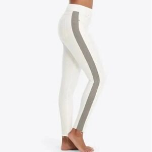 NWT Spanx XL Side Stripe White Grey Distressed Stretch Skinny Jean Tummy Control